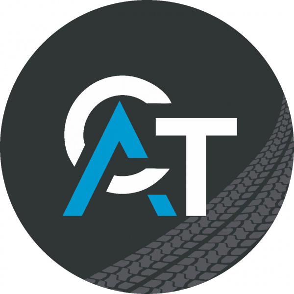 Специальная автомобильная техника ищет графического дизайнера