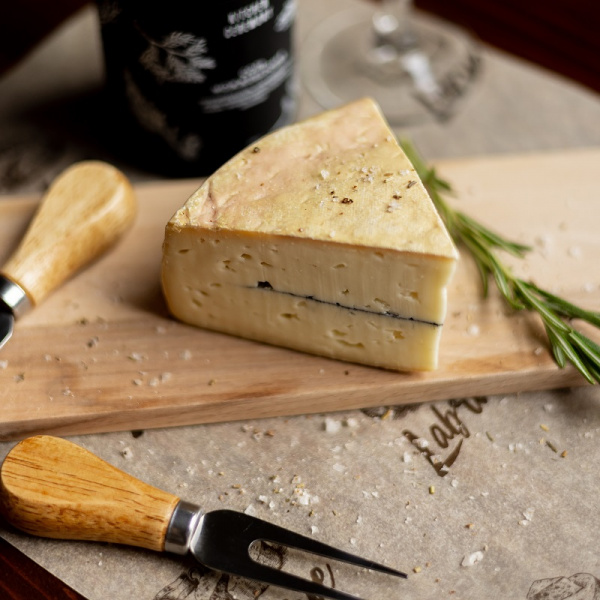 Сыроварня LaBrie ищет веб-дизайнера, работающего с Тильдой