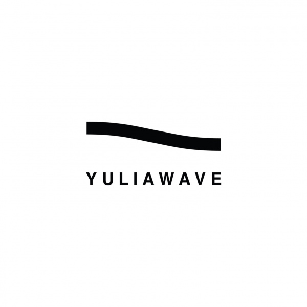 YULIAWAVE ищет графического дизайнера