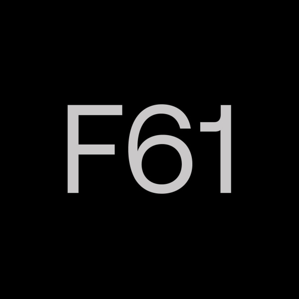 F61 ищет middle-дизайнера