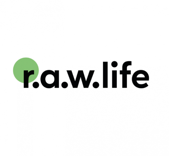 R.A.W.LIFE ищет дизайнера упаковки и POS материалов в офис