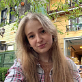 Олеся По... — дизайнер