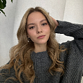 Ксения До... — дизайнер