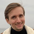 Ефим Ло... — дизайнер