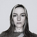 Natasha Sw... — дизайнер
